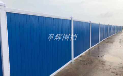 簡易圍擋在建筑物拆除和爆破工程中的使用效果如何？（建筑物拆除和爆破中簡易圍擋的防護和隔離作用）