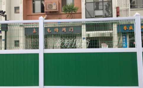 簡易圍擋在城市地鐵、輕軌、高速公路等交通工程中的應用效果如何？（城市交通工程中簡易圍擋的應用探討）